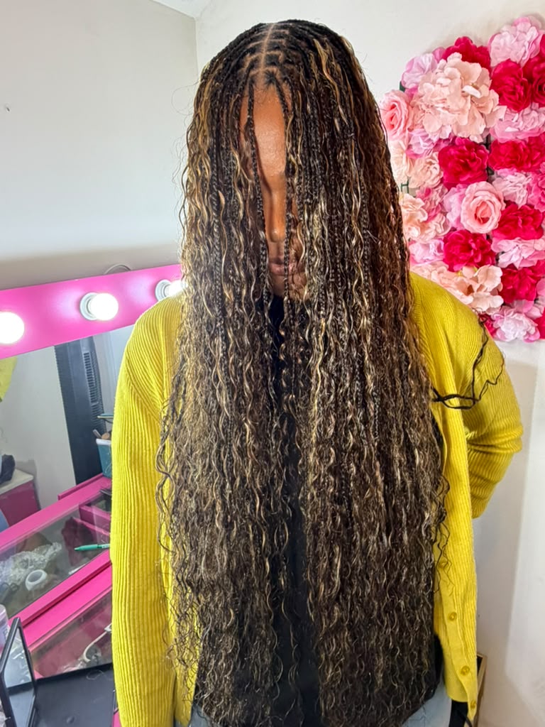 Long textured braids with soft waves